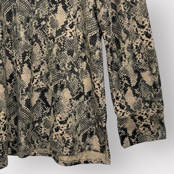 Sanctuary Snakeskin Pullover Sweater Women 1X Multicolor Raglan Long Sleeves Y98 - Picture 5 of 13